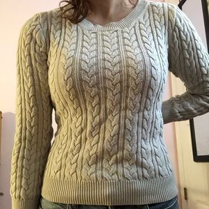 Cable knit Sweater